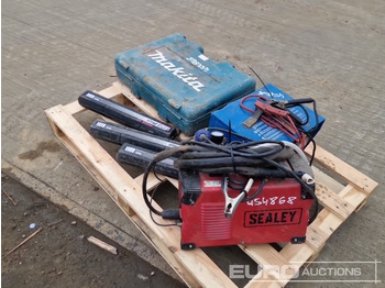 Construction equipment Sealey 230Volt Welder, Draper 230Volt Battery Charger/Starter, Makita TW1000 110Volt Impact Wrench, Sealey Micrometer Torqe Wrench (3 of): picture 5