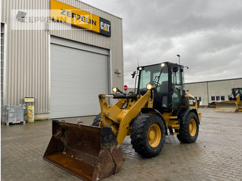 Wheel loader CATERPILLAR 908M