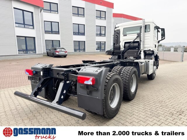 New Cab chassis truck MAN TGS 33.440 6x4 BB: picture 10