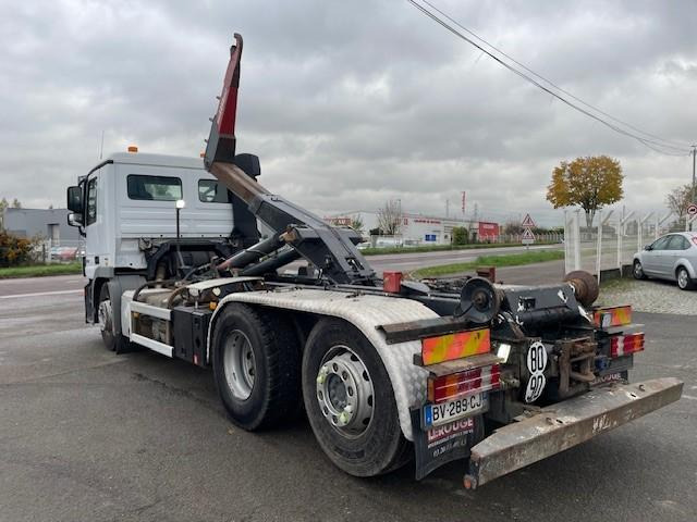 Hook lift truck Mercedes Actros 2544: picture 7