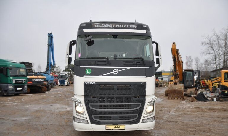 Tractor unit Volvo FH 500 Euro6: picture 12