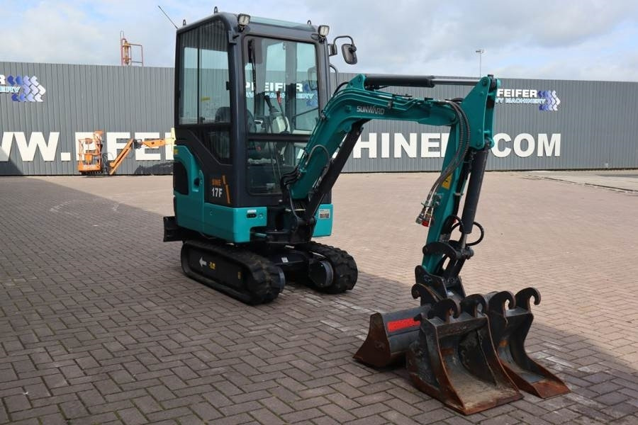 Mini excavator Sunward SWE17F CE certification, Diesel, Extendable Underc: picture 8