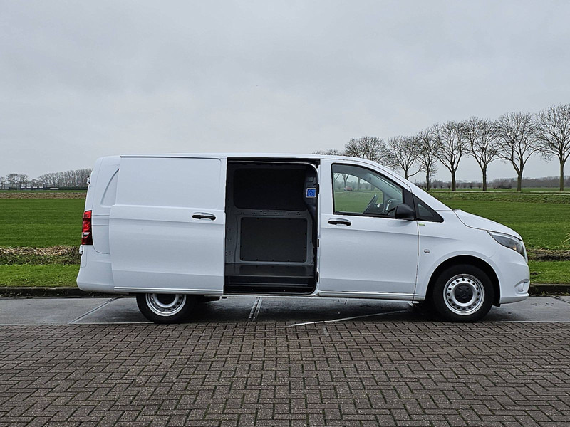 Small van Mercedes-Benz Vito 114 L2 Automaat ACC Eur6: picture 16