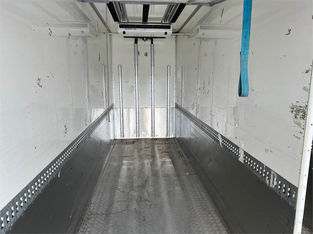 Refrigerated trailer HFR 18 ton SKAB kasse + lift: picture 13