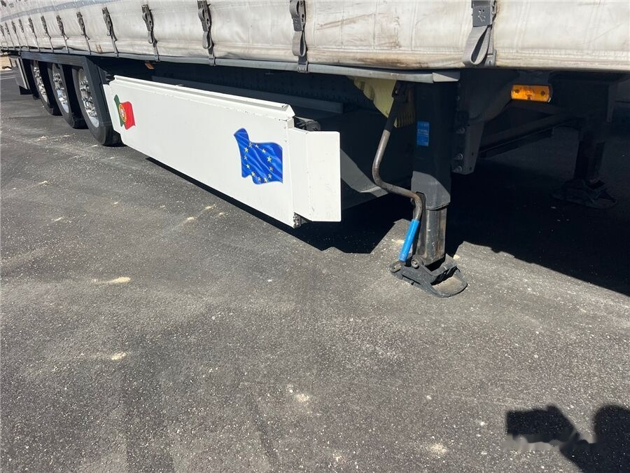 Curtainsider semi-trailer Schmitz Cargobull SCB-S3T: picture 7