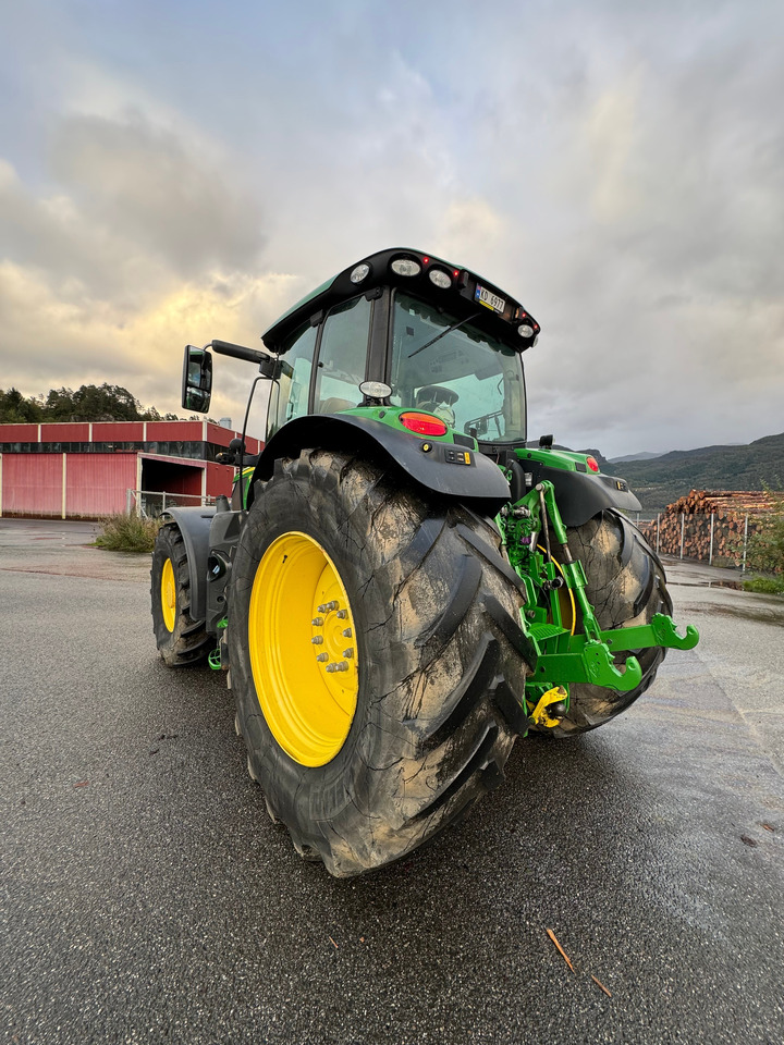 Farm tractor John Deere 6215R: picture 7