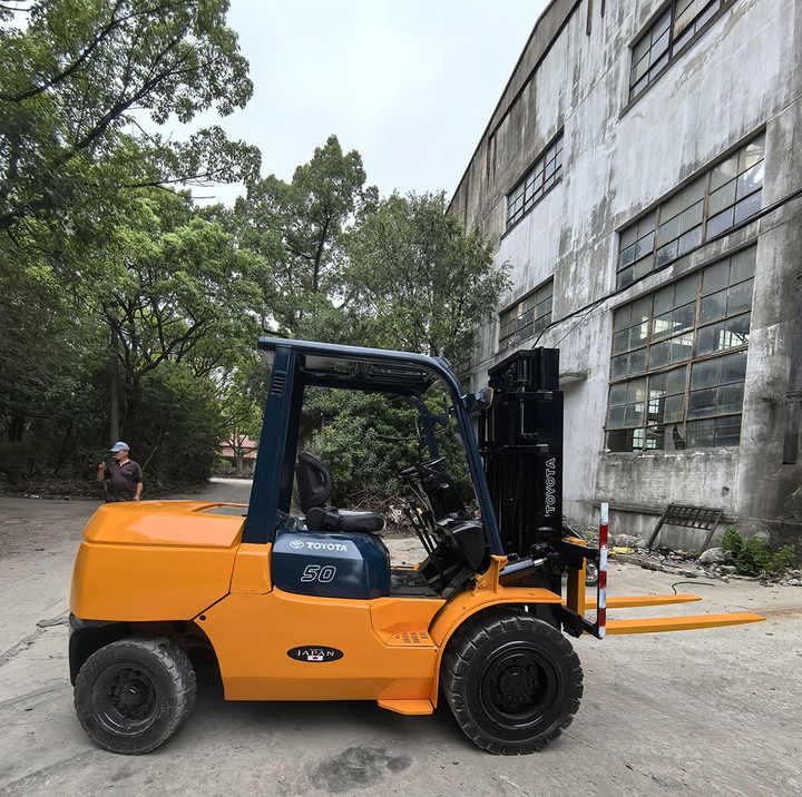 Diesel forklift Good Condition Japan Used toyota Forklift diesel 5 Ton Used Toyota FD50 Forklift for Sale: picture 6