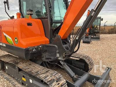 New Mini excavator DEVELON DX60E-10N (Unused): picture 8