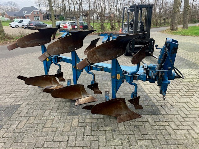 Soil tillage equipment RABEWERK Star plough: picture 13