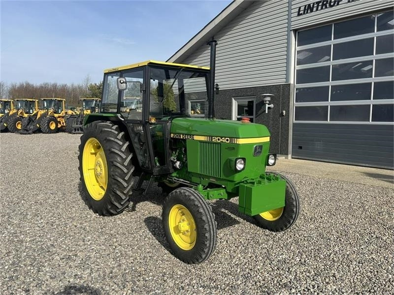 Farm tractor John Deere 2040 Traktoren er professionelt sat i stand og mal: picture 16