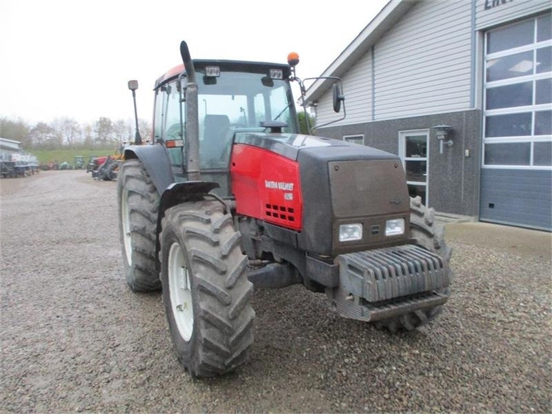 Farm tractor Valmet 8050: picture 16