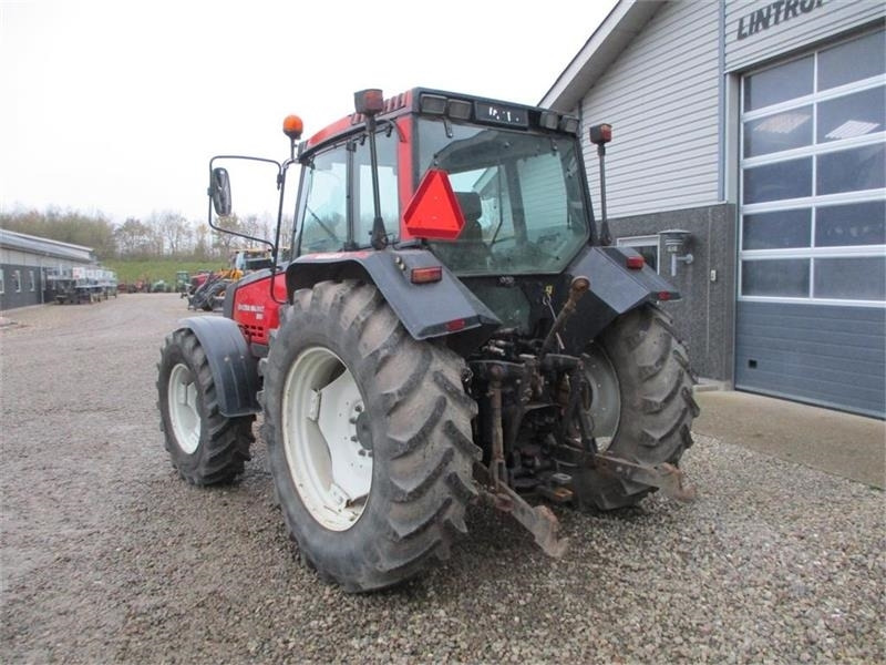 Farm tractor Valmet 8050: picture 11