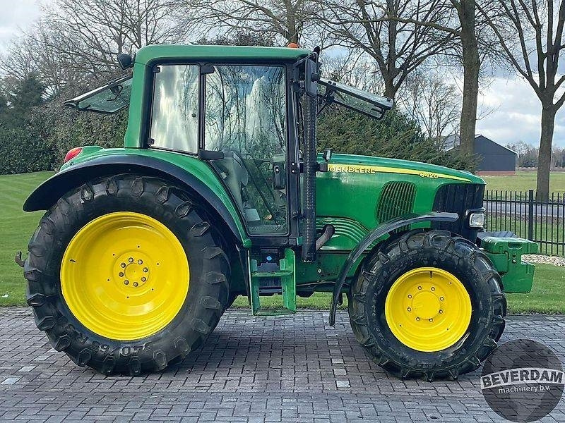 Farm tractor John Deere 6420: picture 6