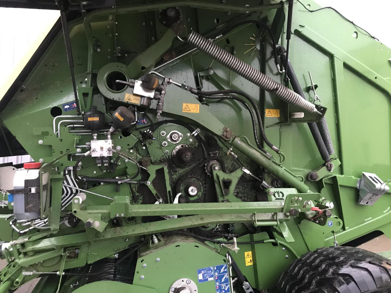 Round baler Krone V 165 XC VariPack: picture 7