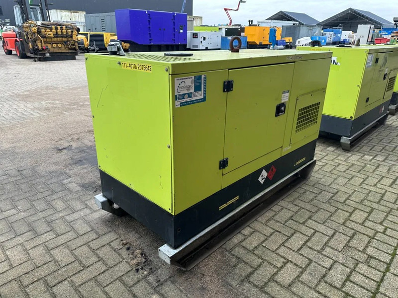 Generator set GESAN DPR 20 Perkins Leroy Somer 20 kVA Supersilent Rental generatorset: picture 12