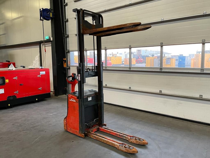 Stacker Linde D08 Stapelaar 1.8 ton 210 cm Hefhoogte Stapelaar: picture 16