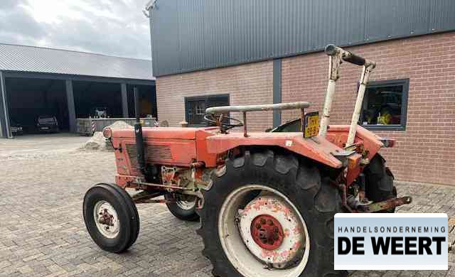 Farm tractor Hanomag perfect 401: picture 7