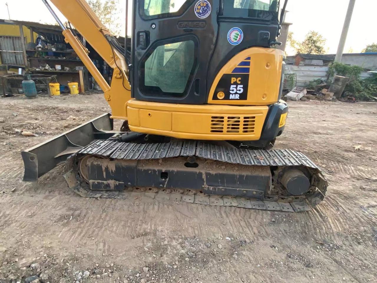 Mini excavator KOMATSU PC55MR: picture 6