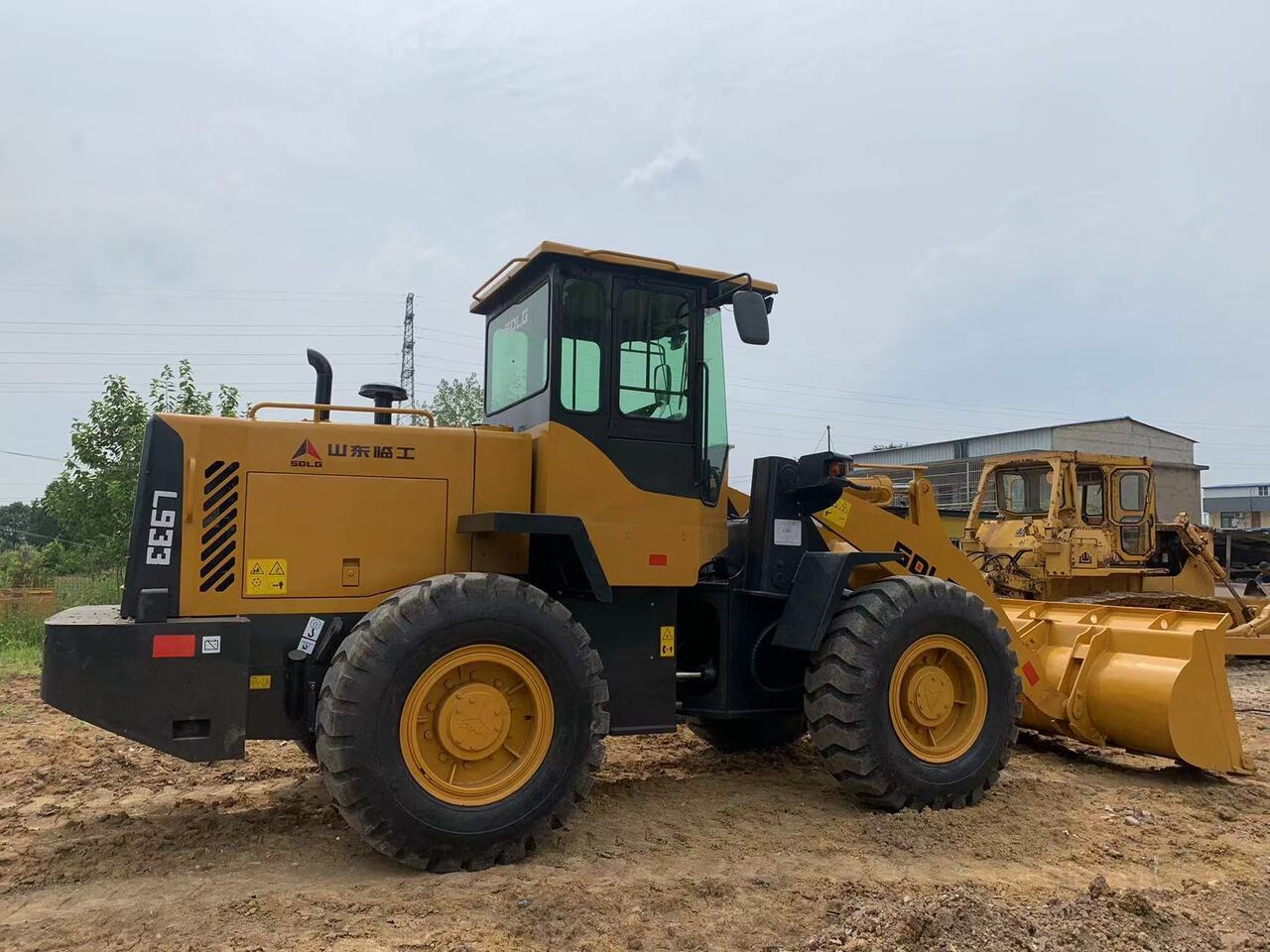 Wheel loader SDLG L933: picture 6