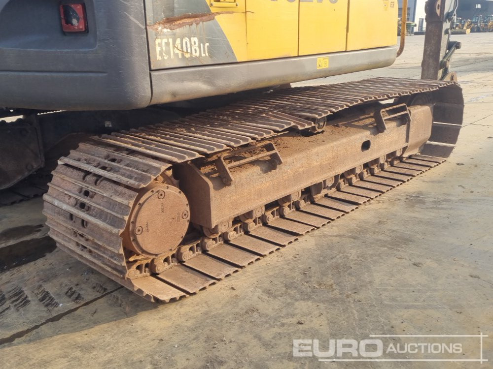 Crawler excavator Volvo EC140BLC: picture 14