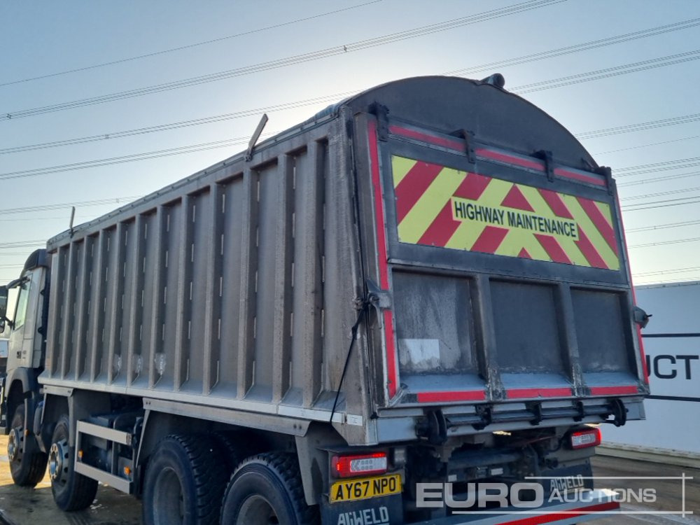 Tipper Volvo FM410: picture 22